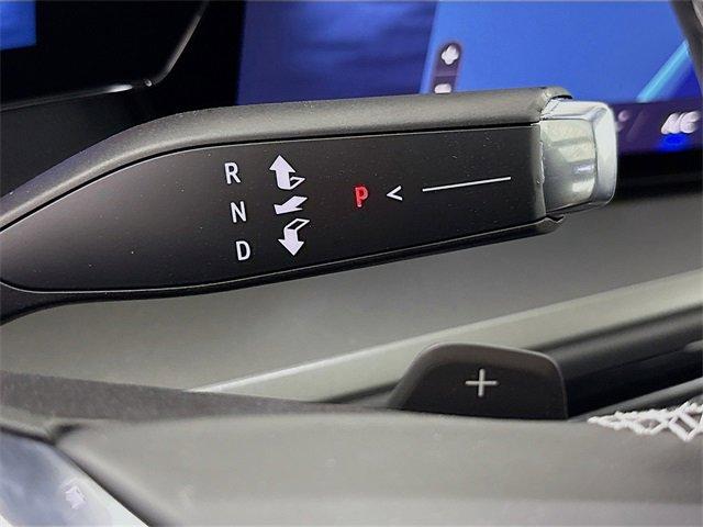 2025 Chevrolet Traverse Vehicle Photo in PUYALLUP, WA 98371-4149