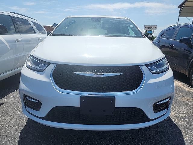 2024 Chrysler Pacifica Vehicle Photo in EASTLAND, TX 76448-3020