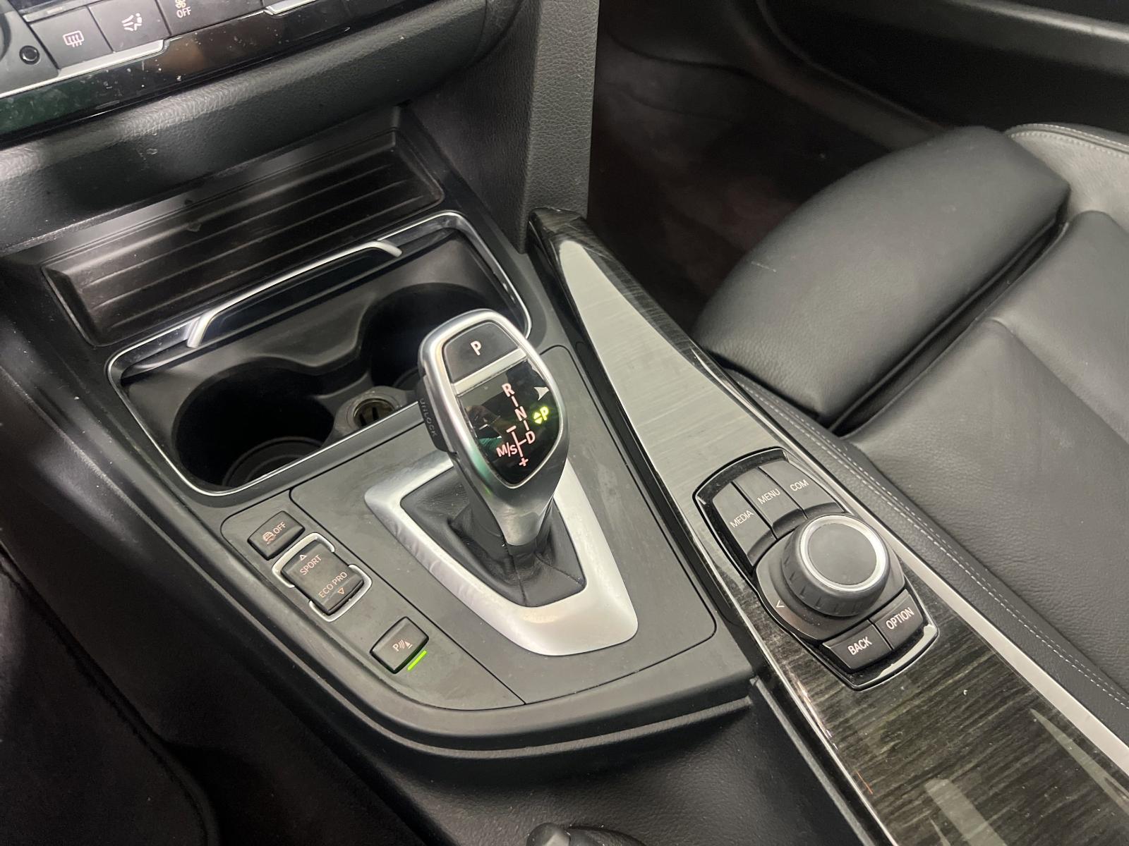 2018 BMW 3 Series Vehicle Photo in GEORGETOWN, TX 78626-7508