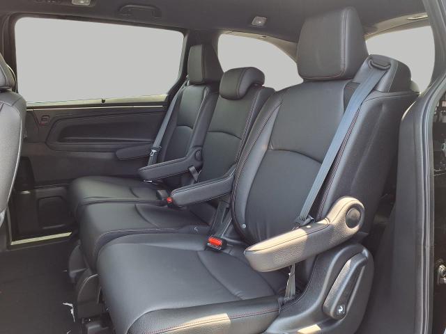 2025 Honda Odyssey Vehicle Photo in Oshkosh, WI 54904