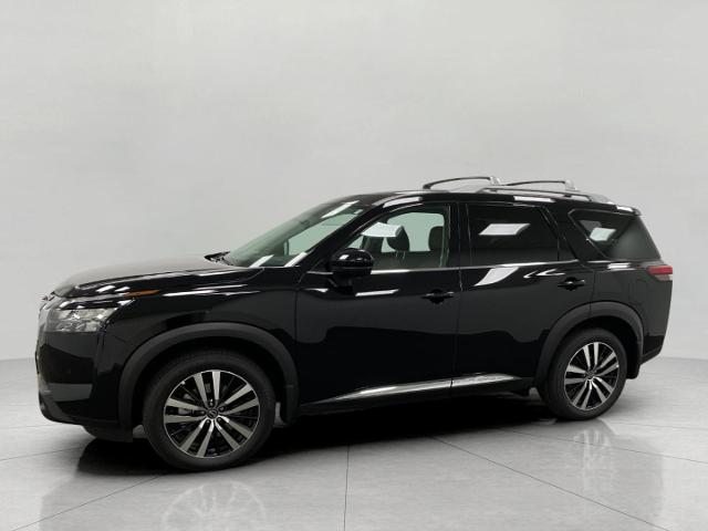 2025 Nissan Pathfinder Vehicle Photo in Appleton, WI 54913