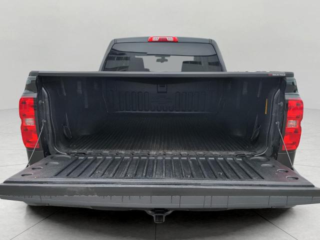 2018 Chevrolet Silverado 1500 Vehicle Photo in Green Bay, WI 54304