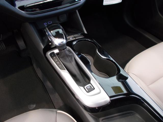 2025 Buick Envista Vehicle Photo in LOWELL, MA 01852-4336