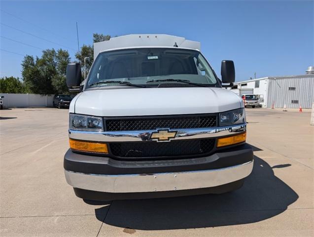 2024 Chevrolet Express Commercial Cutaway Vehicle Photo in ENGLEWOOD, CO 80113-6708