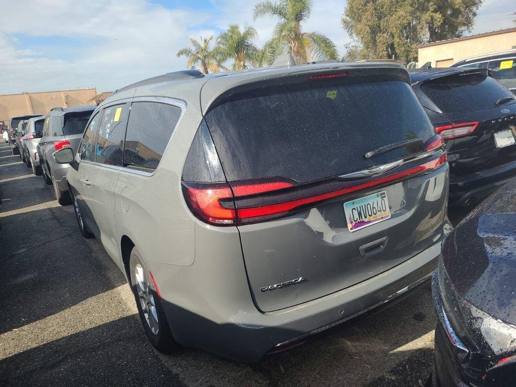 2022 Chrysler Pacifica Vehicle Photo in Cedar Rapids, IA 52402