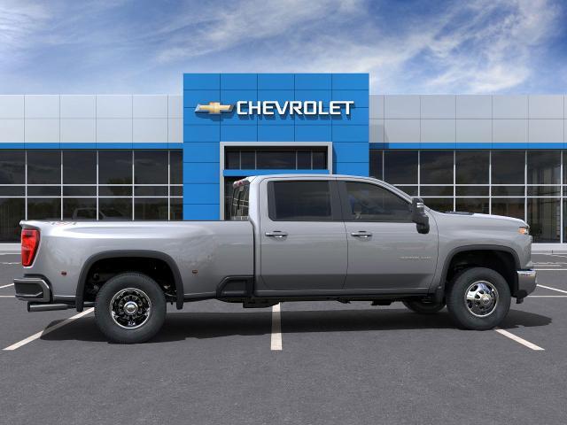 2025 Chevrolet Silverado 3500 HD Vehicle Photo in DENVER, CO 80221-3610