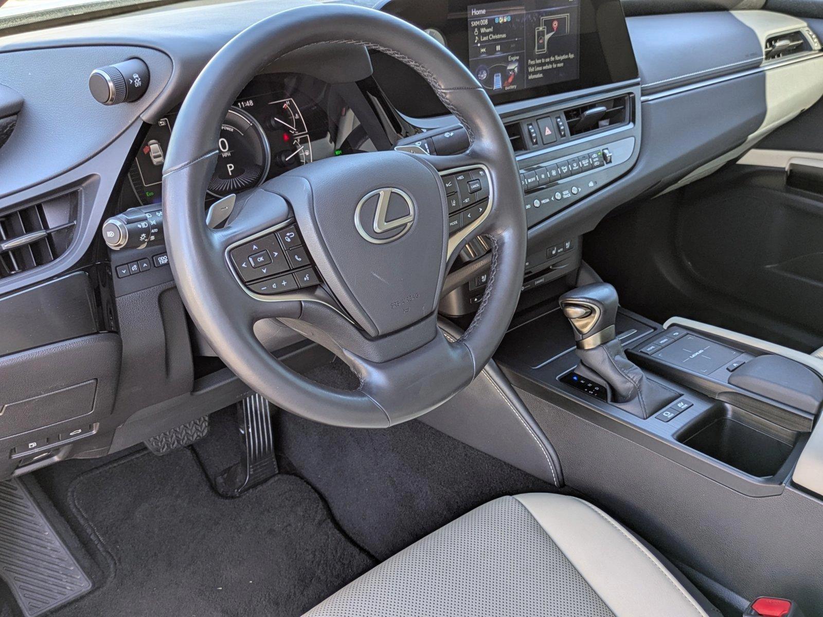 2022 Lexus ES 300h Vehicle Photo in Clearwater, FL 33761