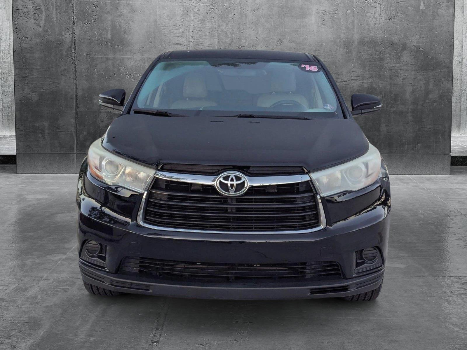 2016 Toyota Highlander Vehicle Photo in Davie, FL 33331