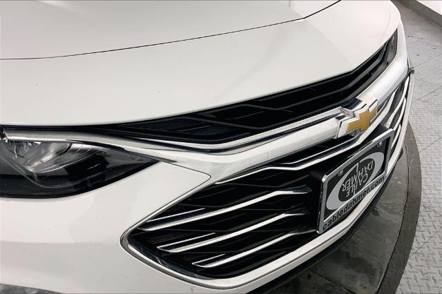 2022 Chevrolet Malibu Vehicle Photo in Lees Summit, MO 64086