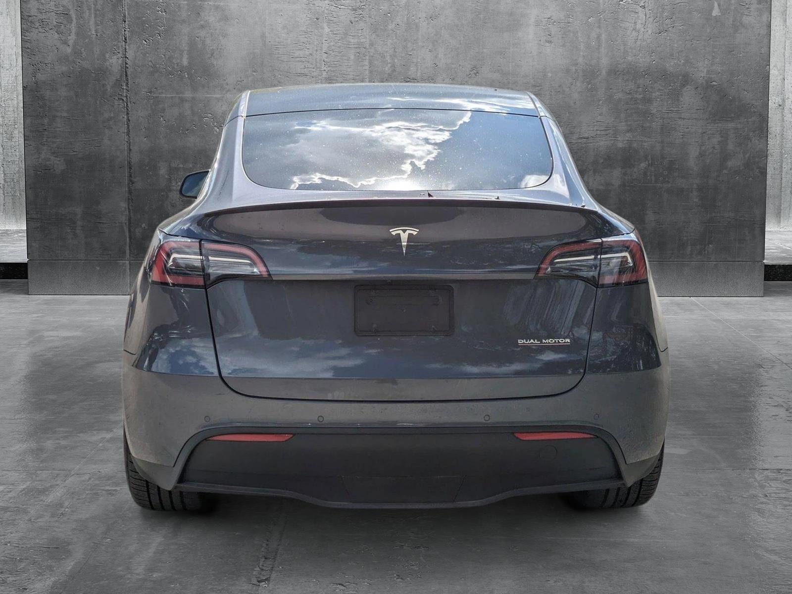 2022 Tesla Model Y Vehicle Photo in GREENACRES, FL 33463-3207