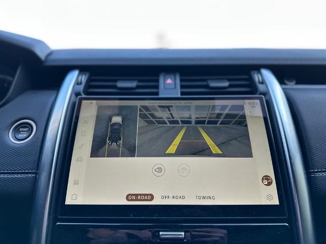 2023 Land Rover Discovery Vehicle Photo in San Antonio, TX 78230