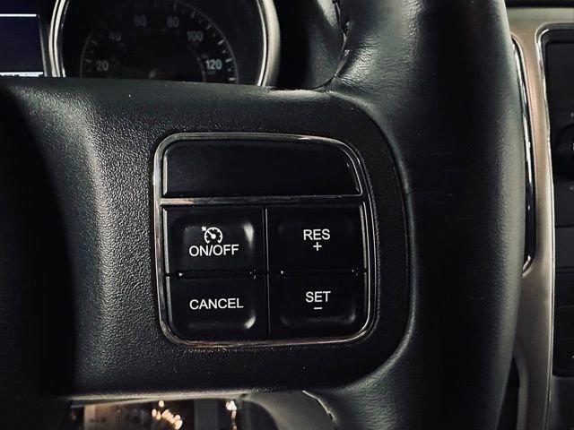 2011 Jeep Grand Cherokee Vehicle Photo in MEDINA, OH 44256-9631
