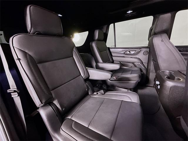 2022 GMC Yukon Vehicle Photo in Everett, WA 98204