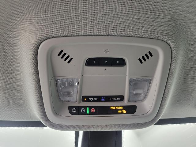 2020 Chevrolet Traverse Vehicle Photo in APPLETON, WI 54914-4656
