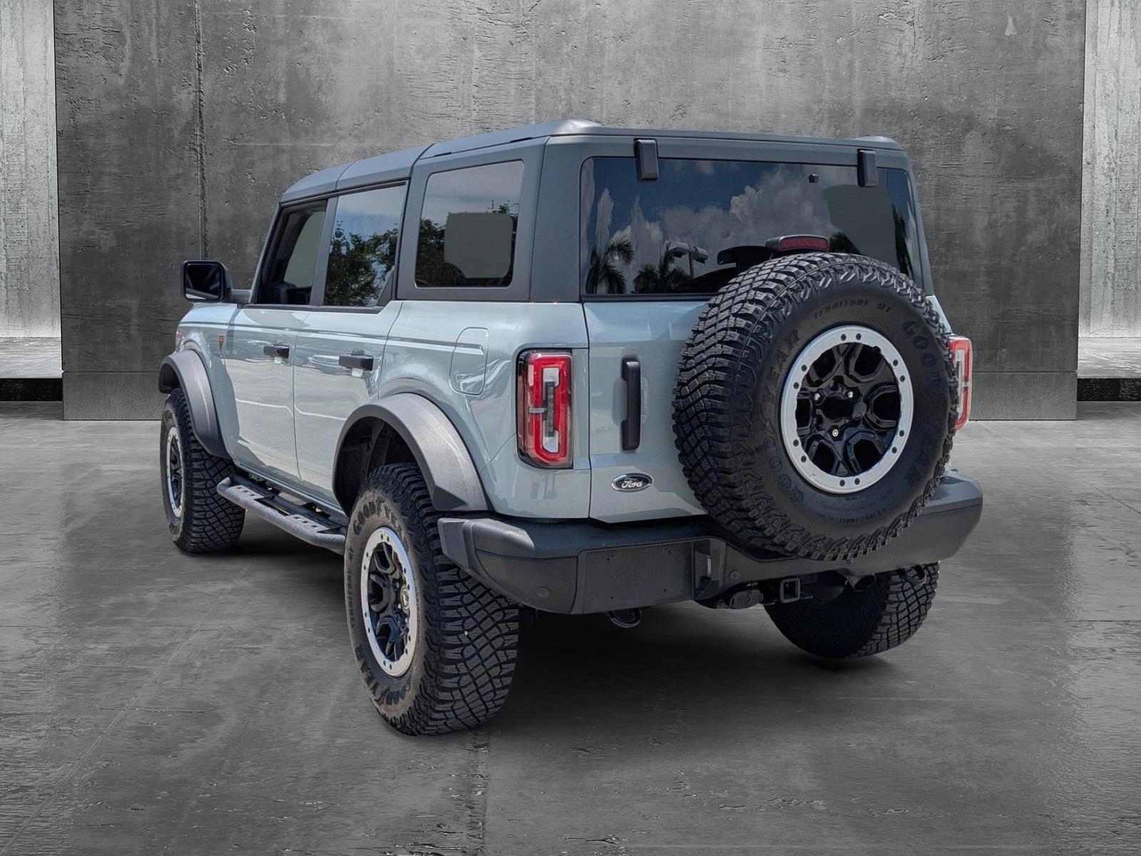 2024 Ford Bronco Vehicle Photo in Miami, FL 33169