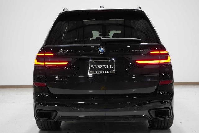 2025 BMW X7 xDrive40i Vehicle Photo in GRAPEVINE, TX 76051