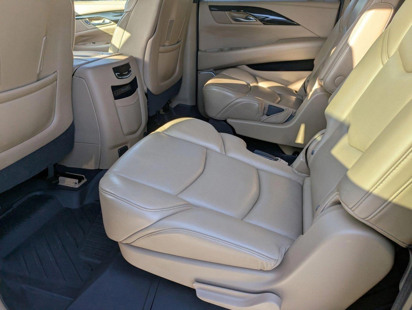 2019 Cadillac Escalade ESV Vehicle Photo in Jacksonville, FL 32244