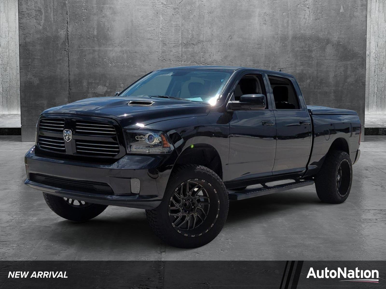 2017 Ram 1500 Vehicle Photo in Pembroke Pines, FL 33027