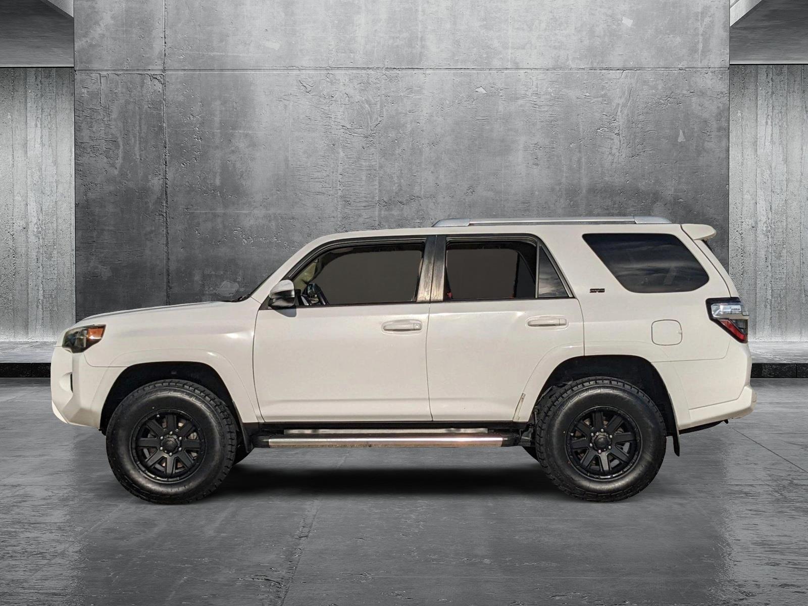2014 Toyota 4Runner Vehicle Photo in Davie, FL 33331