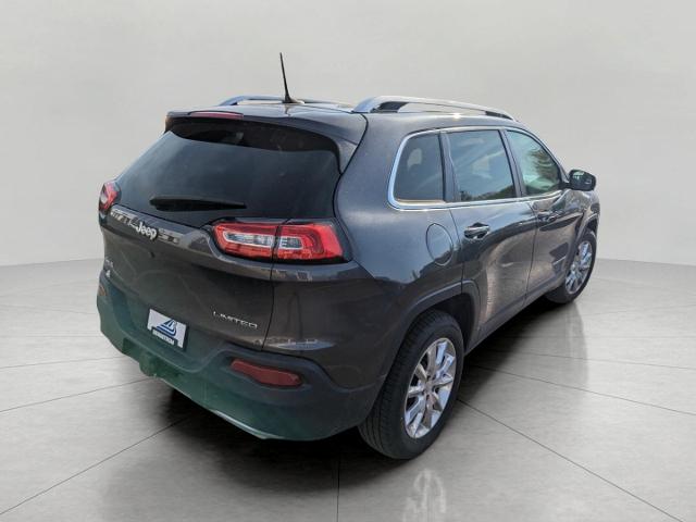 2017 Jeep Cherokee Vehicle Photo in Oshkosh, WI 54901
