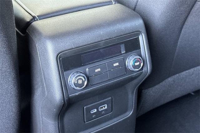 2023 GMC Acadia Vehicle Photo in ELK GROVE, CA 95757-8703