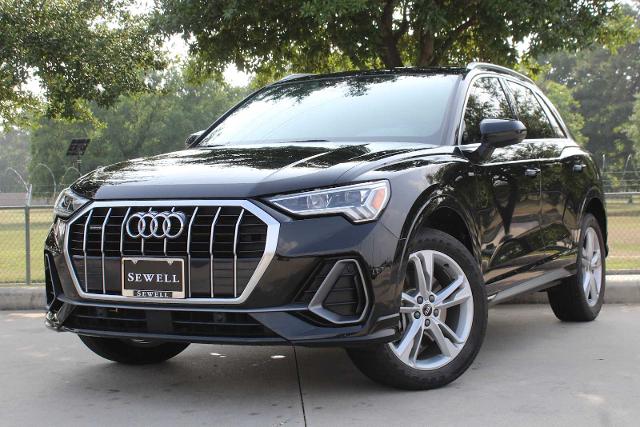 2021 Audi Q3 Vehicle Photo in HOUSTON, TX 77090