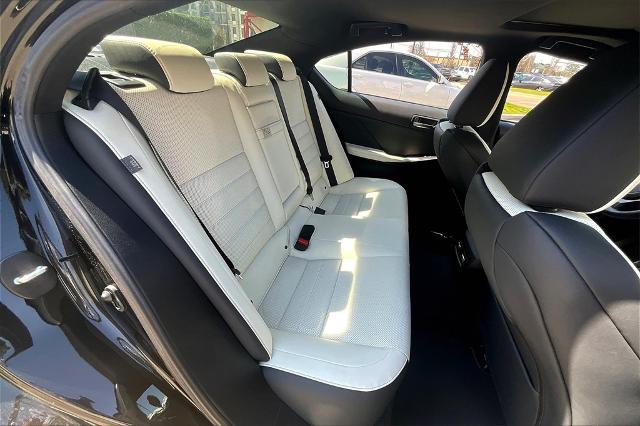 2022 Lexus IS 350 Vehicle Photo in Houston, TX 77007