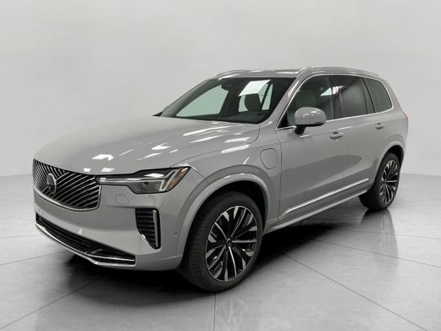2025 Volvo XC90 Plug-In Hybrid Vehicle Photo in Appleton, WI 54913