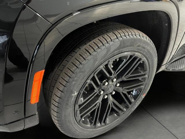 2025 Jeep Wagoneer Vehicle Photo in Oshkosh, WI 54901