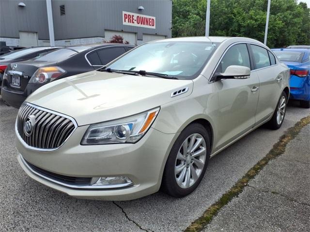 Used 2015 Buick LaCrosse Leather with VIN 1G4GB5G34FF311731 for sale in Clarksville, TN