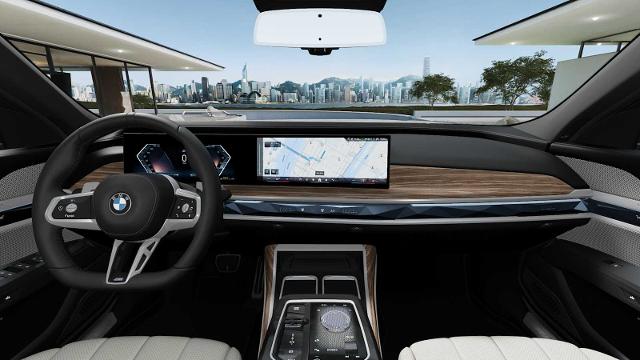 2025 BMW 740i Vehicle Photo in GRAPEVINE, TX 76051