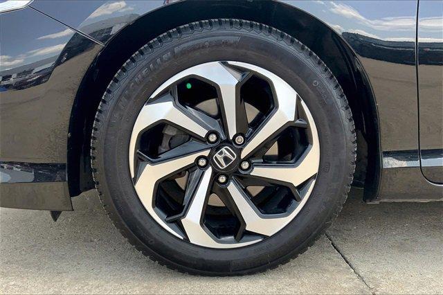 2016 Honda Accord Sedan Vehicle Photo in TOPEKA, KS 66609-0000