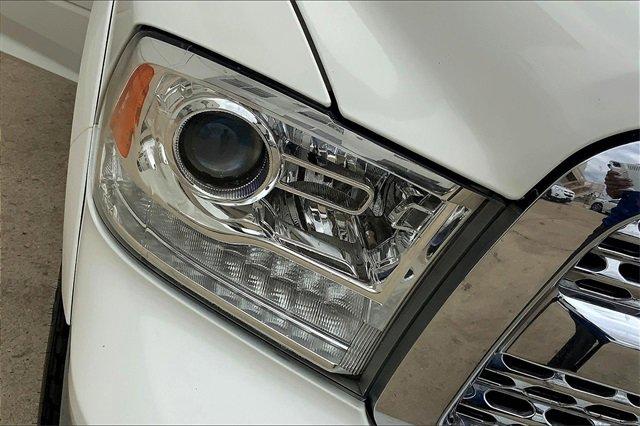 2017 Ram 1500 Vehicle Photo in TOPEKA, KS 66609-0000