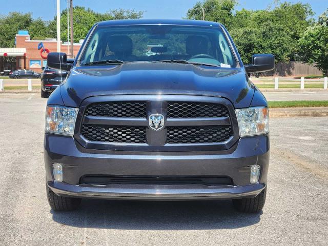 2018 Ram 1500 Vehicle Photo in DENTON, TX 76210-9321