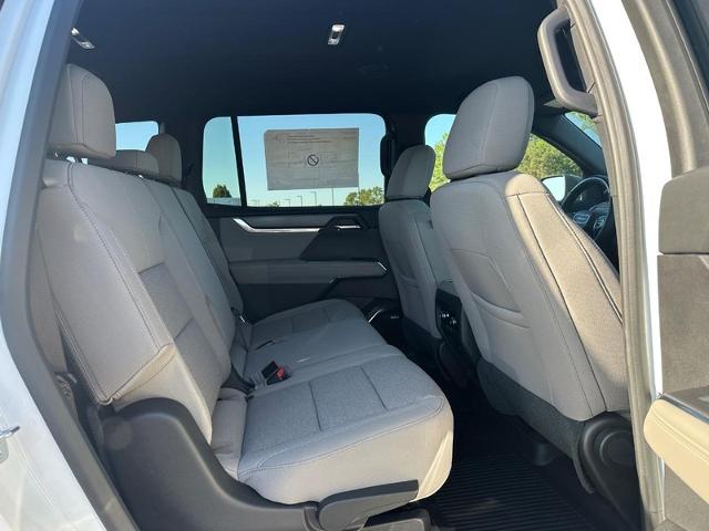 2026 GMC Acadia Vehicle Photo in COLUMBIA, MO 65203-3903