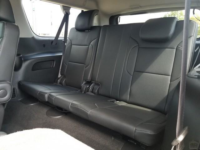 2018 Chevrolet Suburban Vehicle Photo in ELYRIA, OH 44035-6349