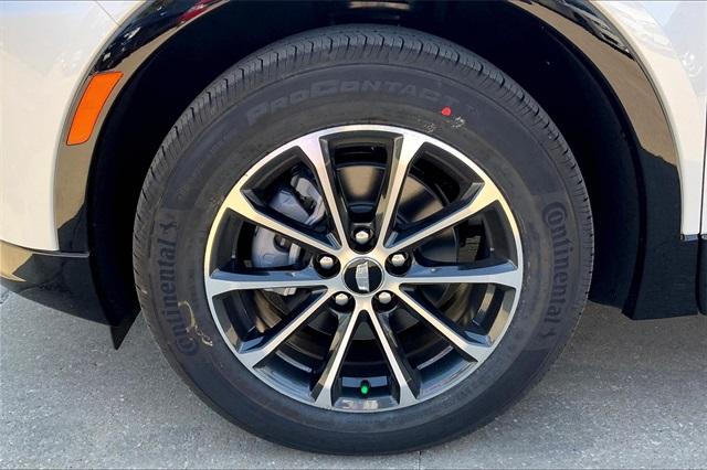 2025 Cadillac XT4 Vehicle Photo in KANSAS CITY, MO 64114-4545
