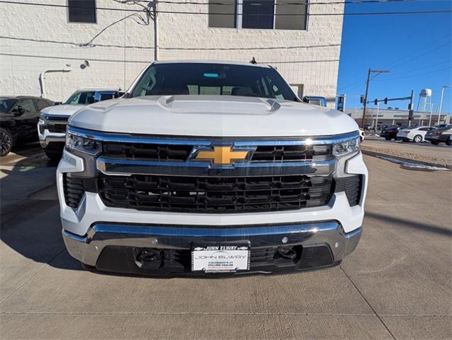2025 Chevrolet Silverado 1500 Vehicle Photo in ENGLEWOOD, CO 80113-6708