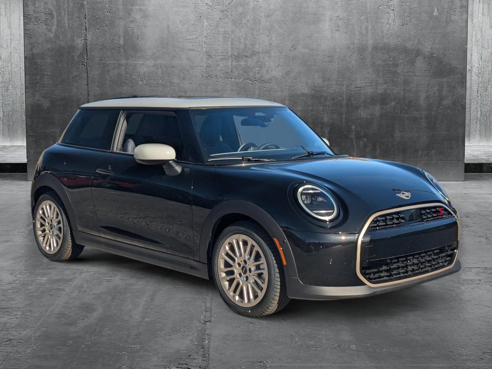 2025 MINI Cooper S Hardtop 2 Door Vehicle Photo in Towson, MD 21204