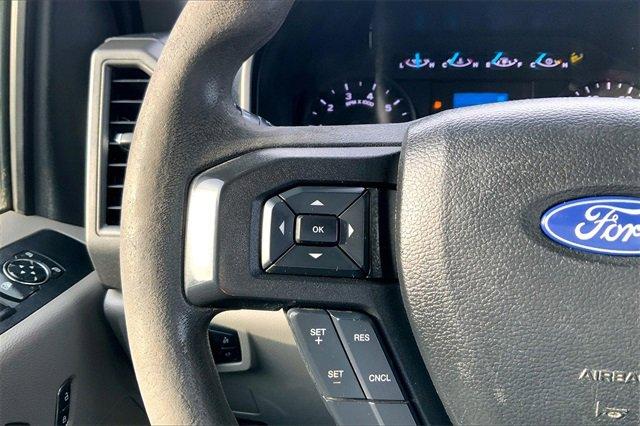 2018 Ford Super Duty F-250 SRW Vehicle Photo in KANSAS CITY, MO 64114-4502