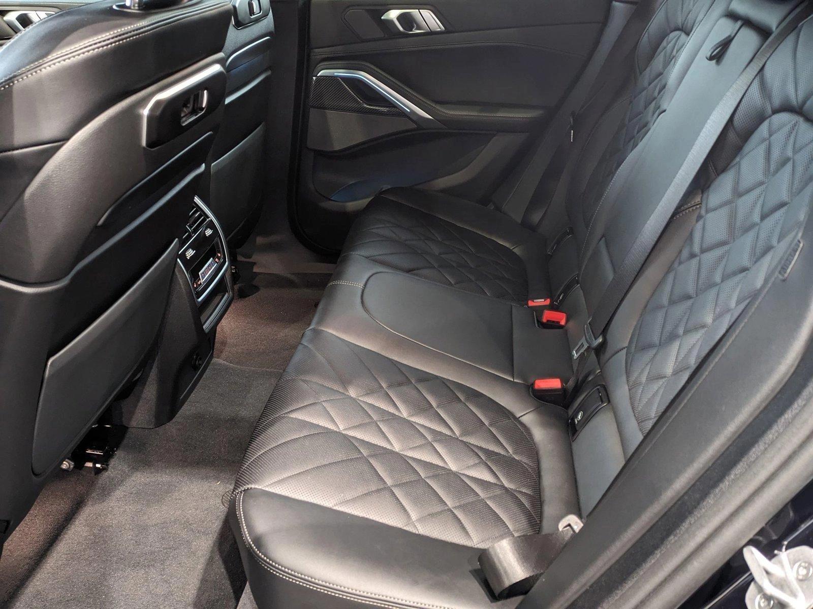 2025 BMW X6 M60i Vehicle Photo in Rockville, MD 20852
