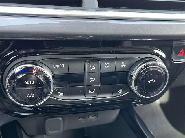 2025 Chevrolet Trax Vehicle Photo in ALCOA, TN 37701-3235