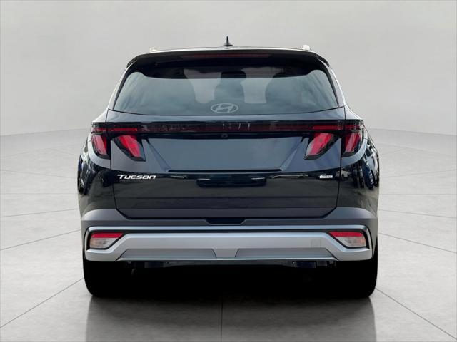 2025 Hyundai TUCSON Vehicle Photo in Green Bay, WI 54304