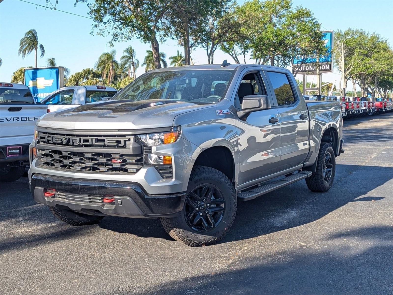 2025 Chevrolet Silverado 1500 Vehicle Photo in GREENACRES, FL 33463-3207