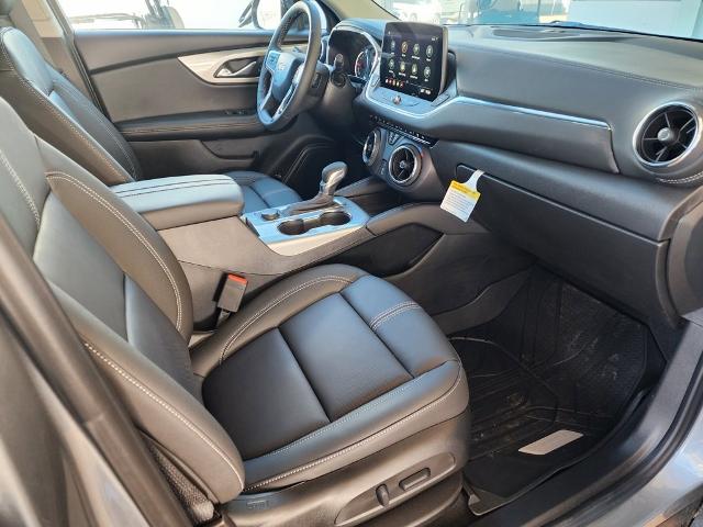 2025 Chevrolet Blazer Vehicle Photo in PARIS, TX 75460-2116