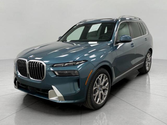 2025 BMW X7 xDrive40i Vehicle Photo in Appleton, WI 54913