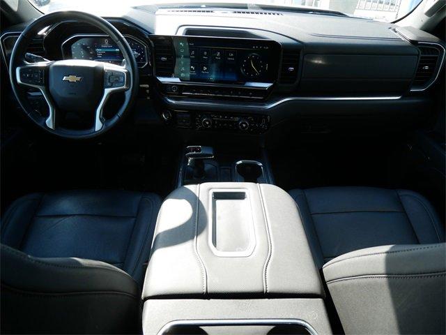 2022 Chevrolet Silverado 1500 Vehicle Photo in MAPLEWOOD, MN 55119-4794