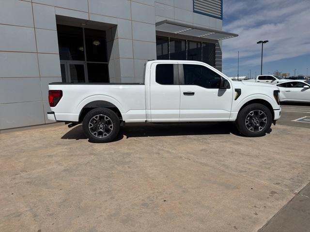 2025 Ford F-150 Vehicle Photo in Winslow, AZ 86047-2439