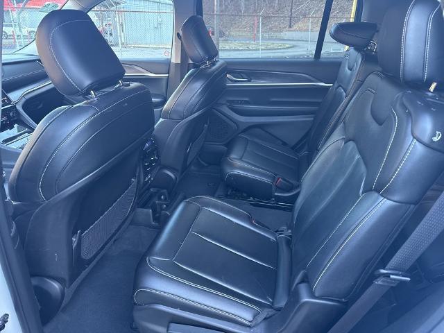 2023 Jeep Grand Cherokee L Vehicle Photo in MARION, NC 28752-6372