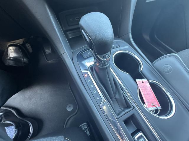 2024 Chevrolet Equinox Vehicle Photo in MARION, NC 28752-6372